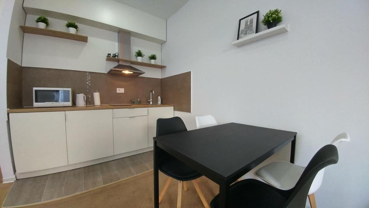 J&J Apartments Beograd Bagian luar foto