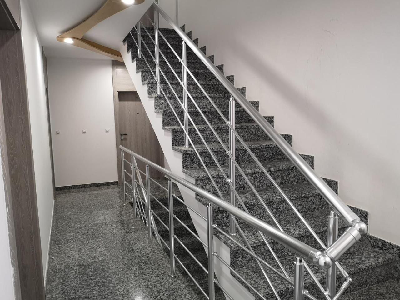 J&J Apartments Beograd Bagian luar foto