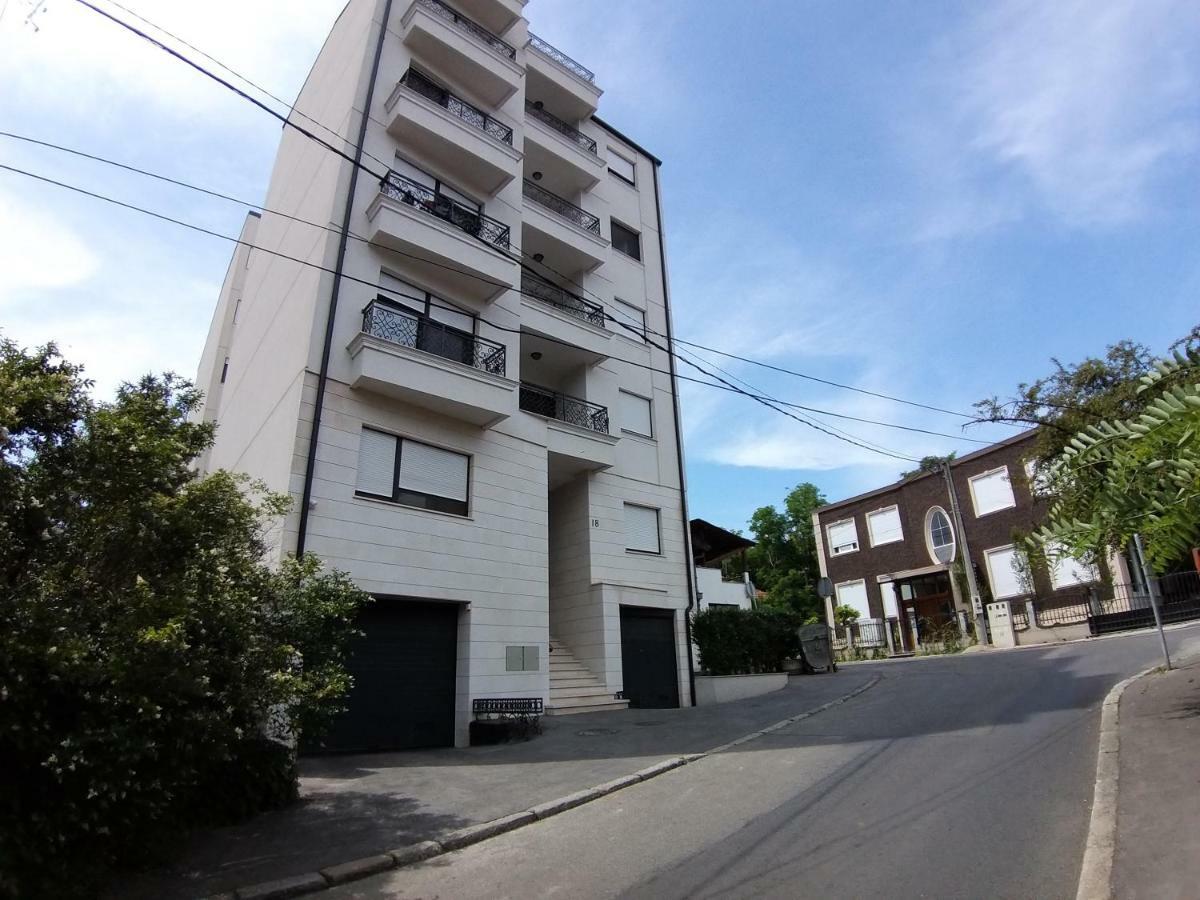 J&J Apartments Beograd Bagian luar foto